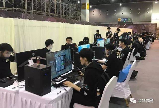 盟对水晶宫 盟对水晶宫