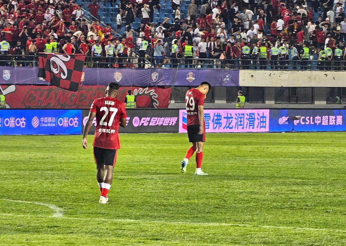 快速的出手 快速的出手