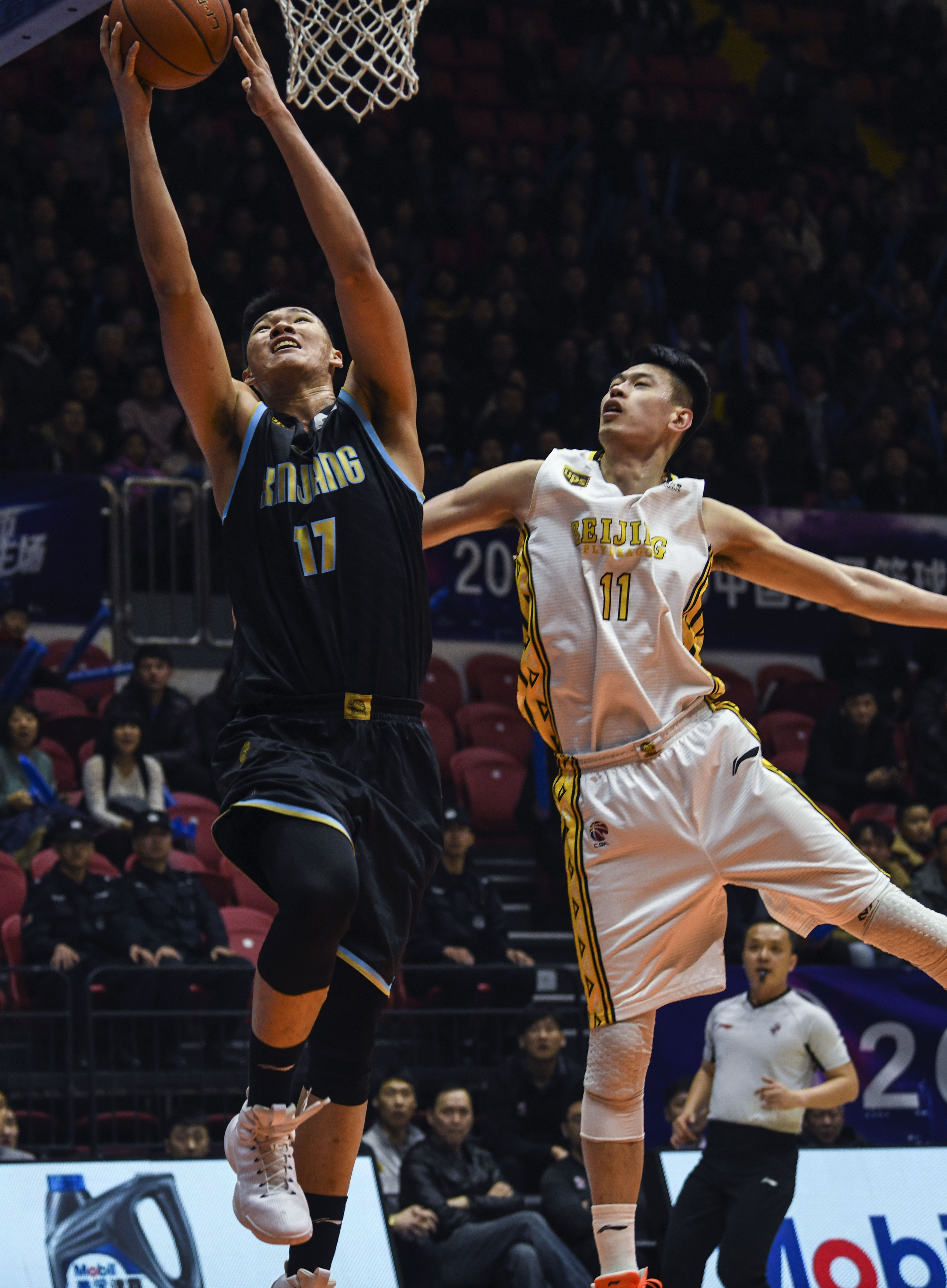 与内线的封 与内线的封